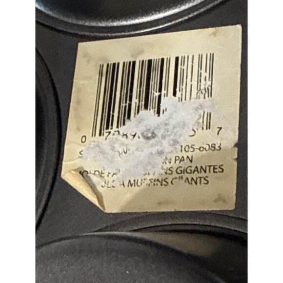 Wilton 6-Cup XL Muffin Pan Nonstick 2" Depth Heavy-Duty Bakeware - Picture 3 of 9